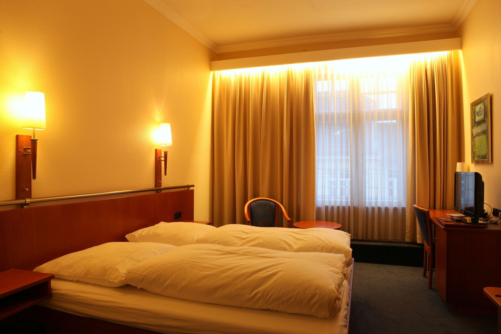 Kurfuerst Am Kurfuerstendamm Berlin Extérieur photo