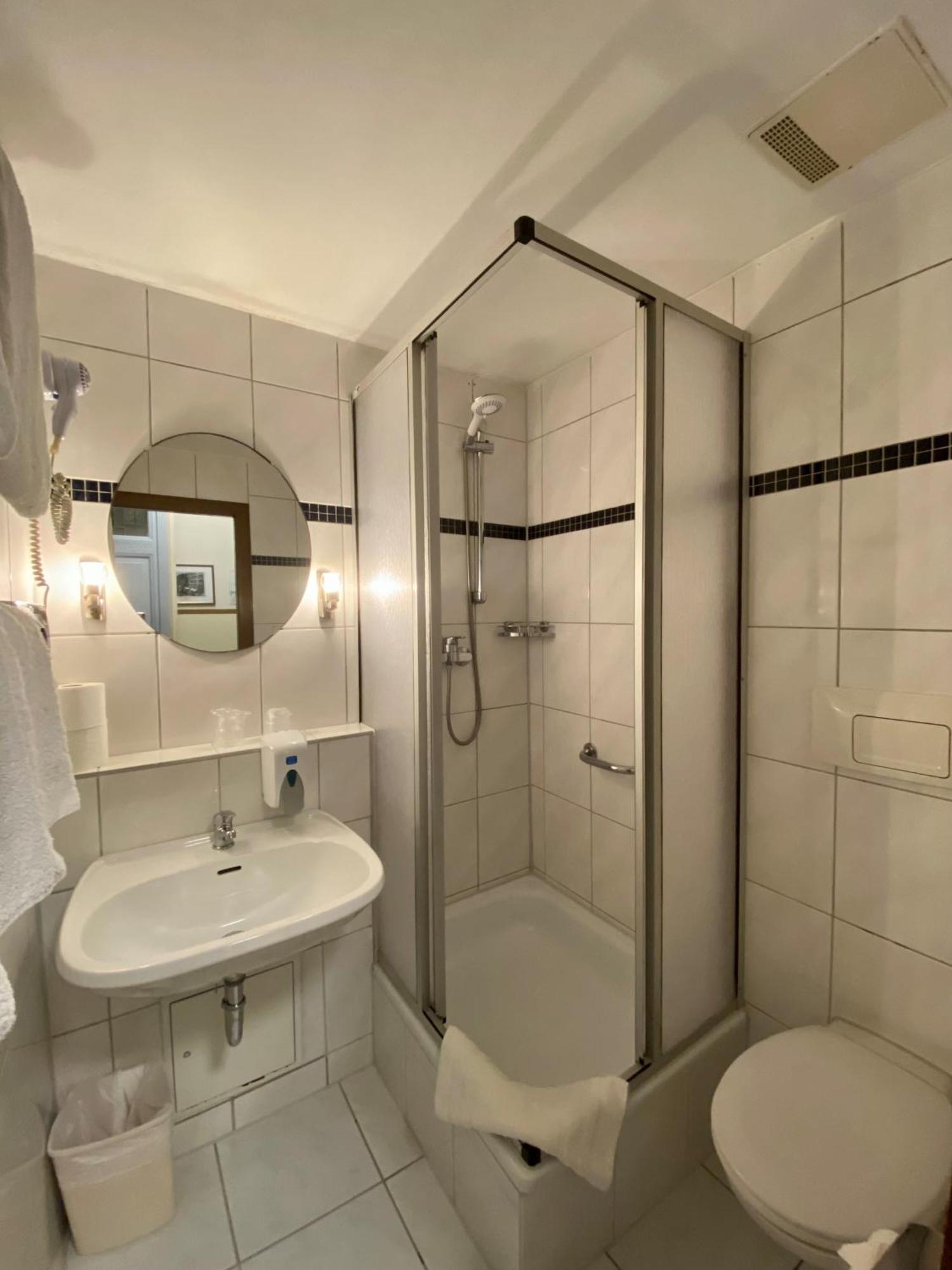 Kurfuerst Am Kurfuerstendamm Berlin Extérieur photo