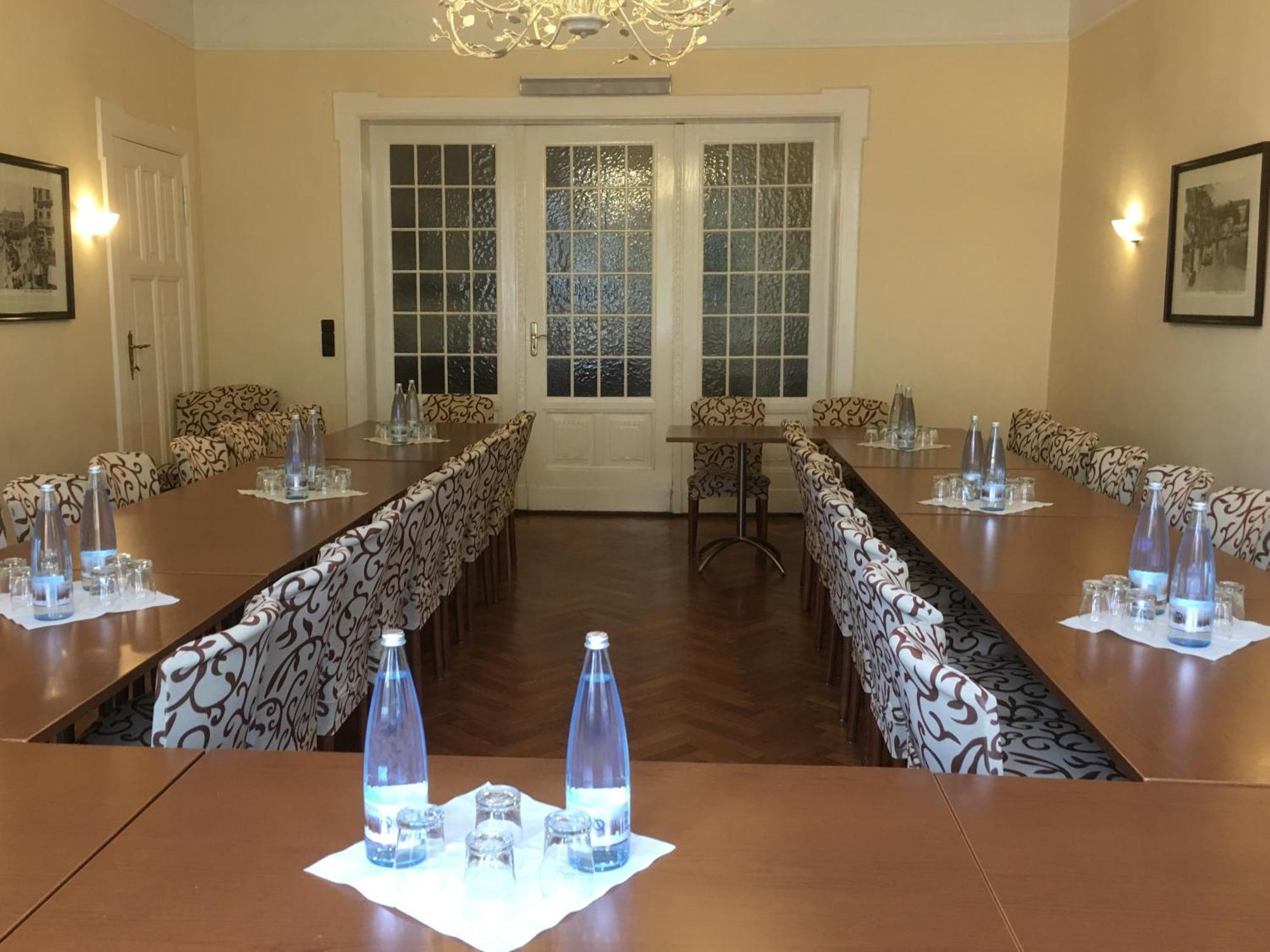 Kurfuerst Am Kurfuerstendamm Berlin Extérieur photo