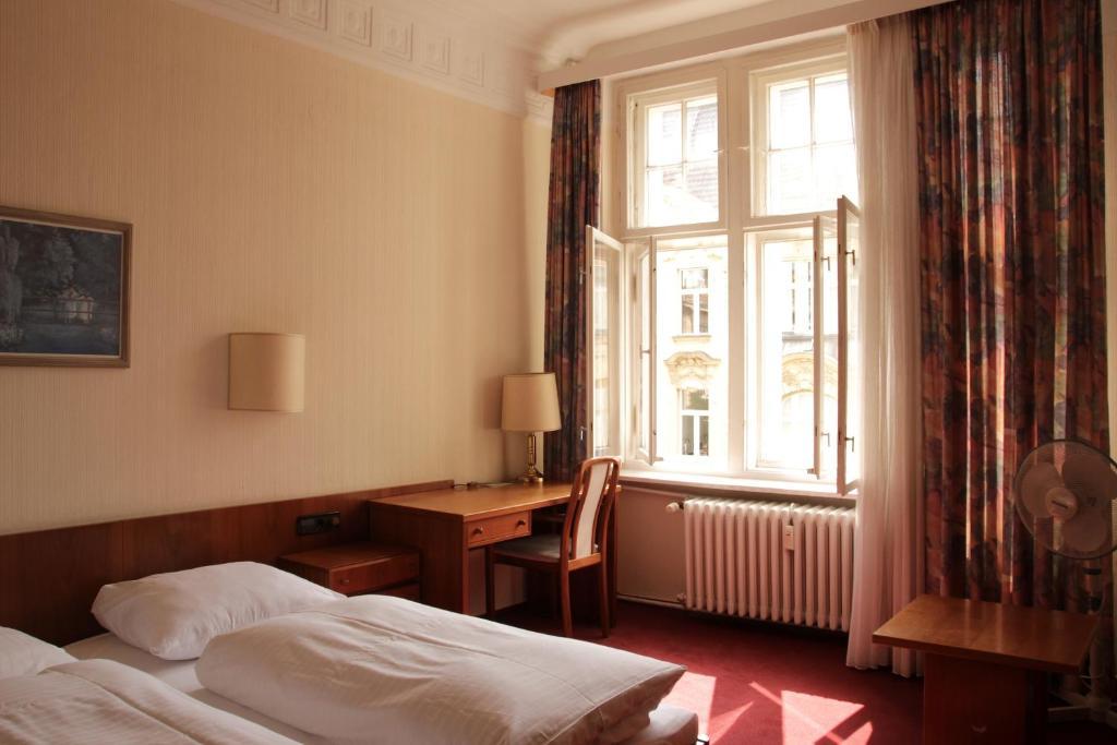 Kurfuerst Am Kurfuerstendamm Berlin Chambre photo
