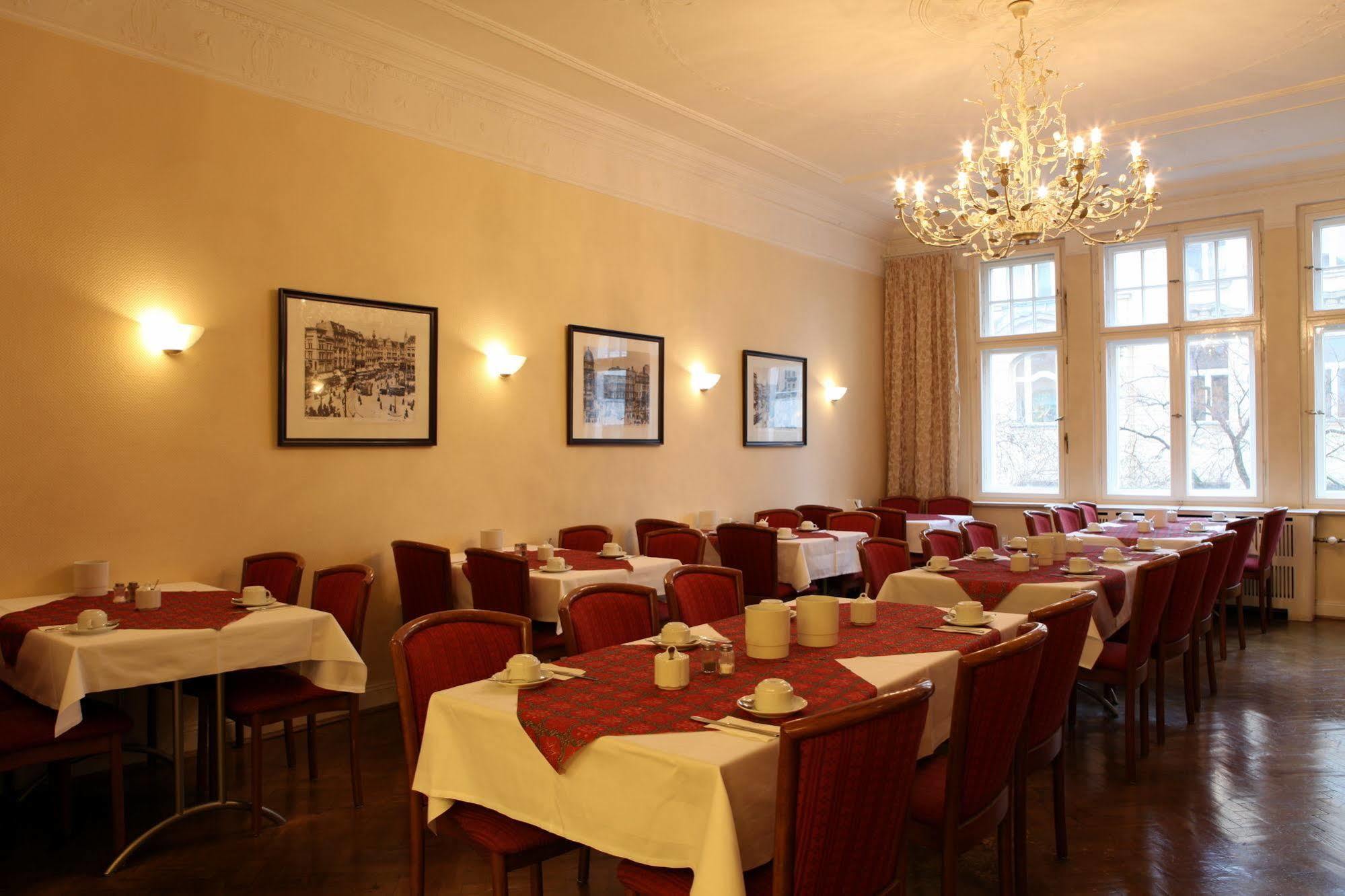 Kurfuerst Am Kurfuerstendamm Berlin Extérieur photo